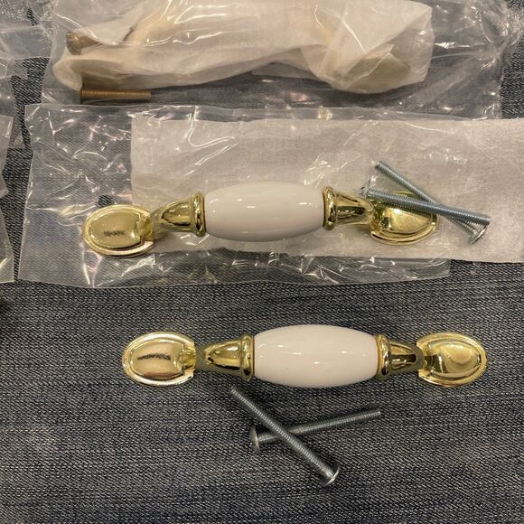 Kitchen Cabinet Brass Enamel Door Pulls Lot 18 90s Y2K Bathroom Vanity - Picture 1 of 3